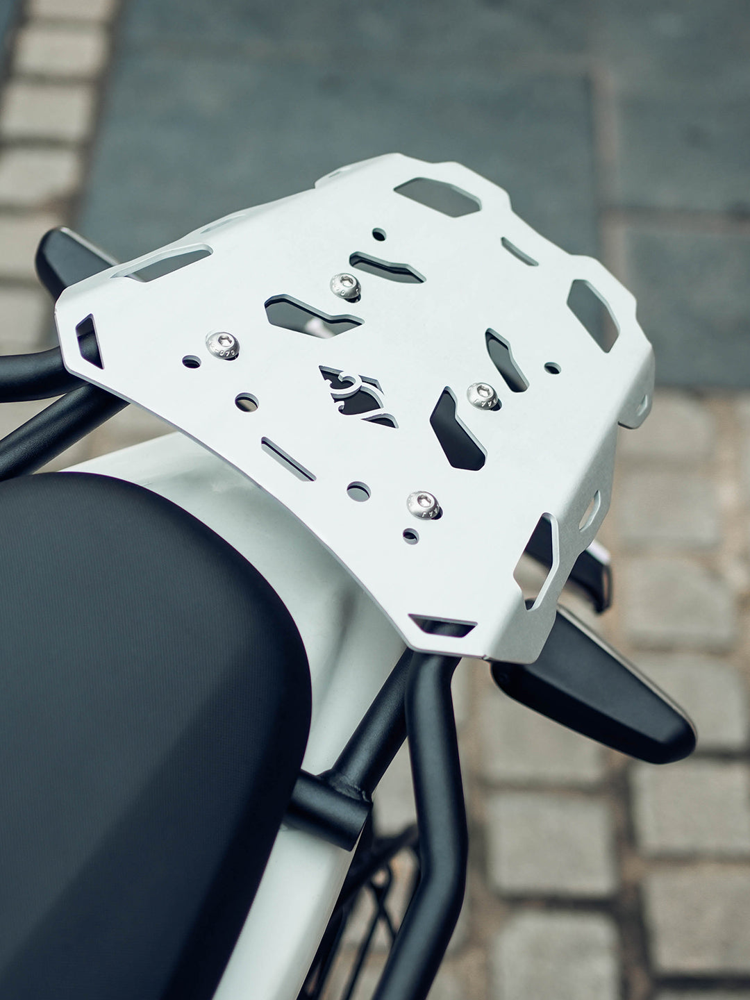 RE Guerrilla 450 Gopher Luggage Carrier With Aluminium Plate