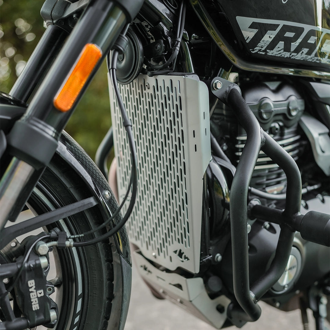 Triumph Tracker 400 Vector Radiator Grill Silver