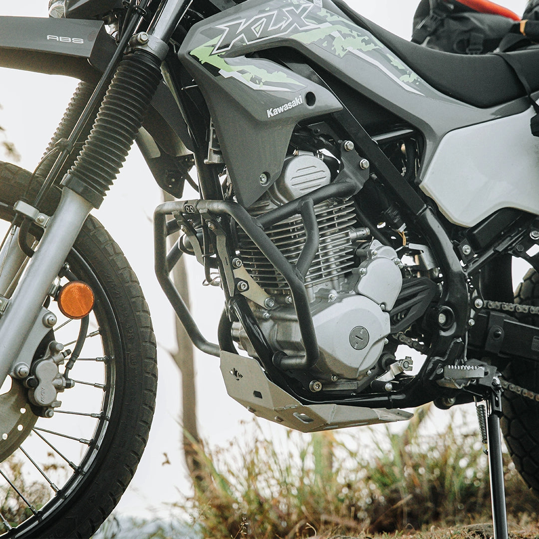 KAWASAKI KLX 230 BELLATOR CRASHGUARD -BLACK (CKD VERSION)