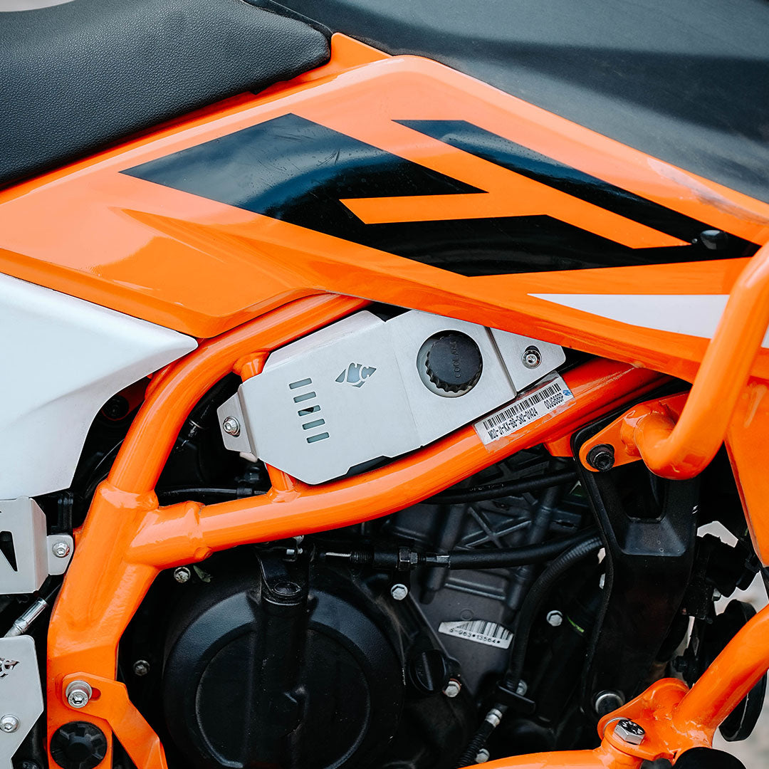 KTM 390 Enduro R Custos Coolant Cap Silver