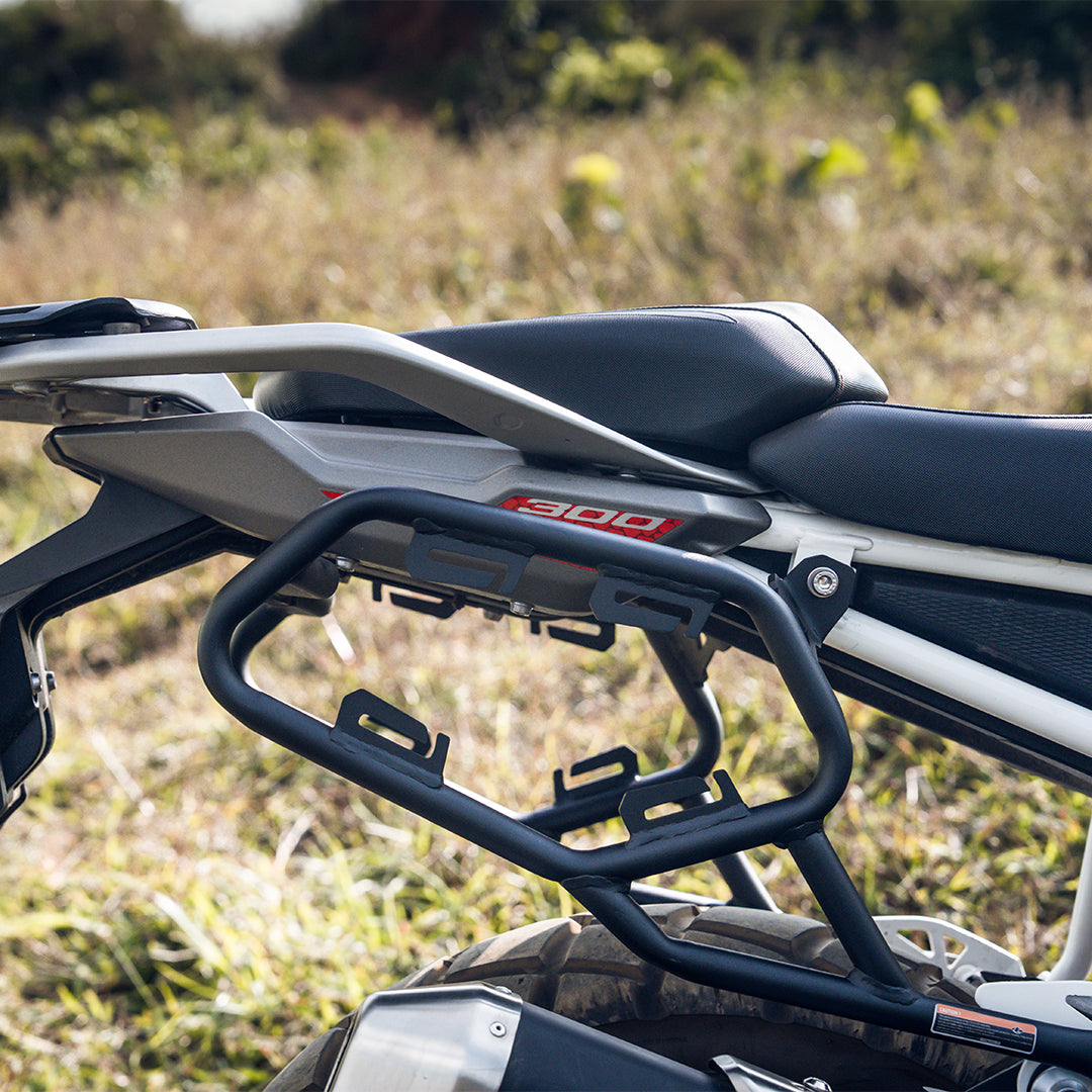 TVS APACHE RTX 300 AVIATOR SADDLESTAY